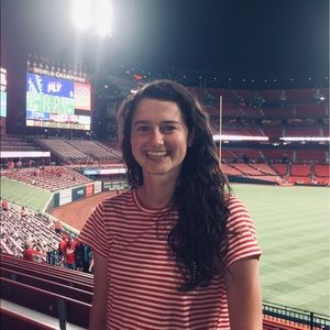 Meet your Posher, Ellie